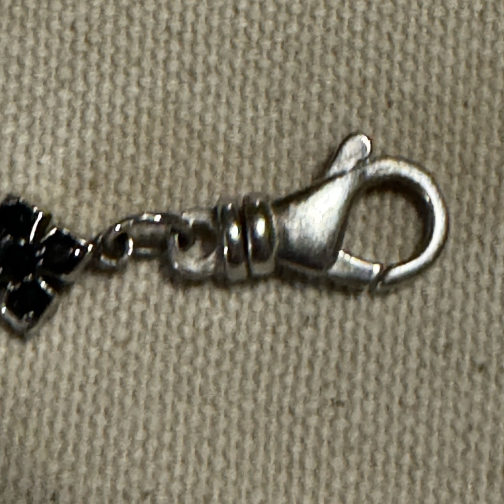 QUEEN BABY BRACELET WITH SMALL CROSSES - Picture 5 of 8